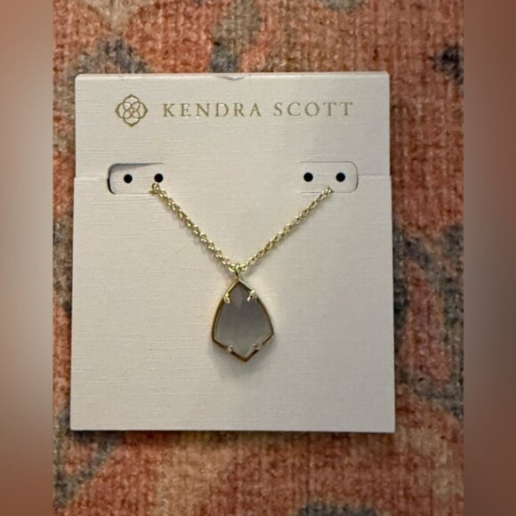 Kendra Scott 'Cory' Gold Slate Cats Eye Semiprecious Stone Pendant Necklace - Picture 3 of 8